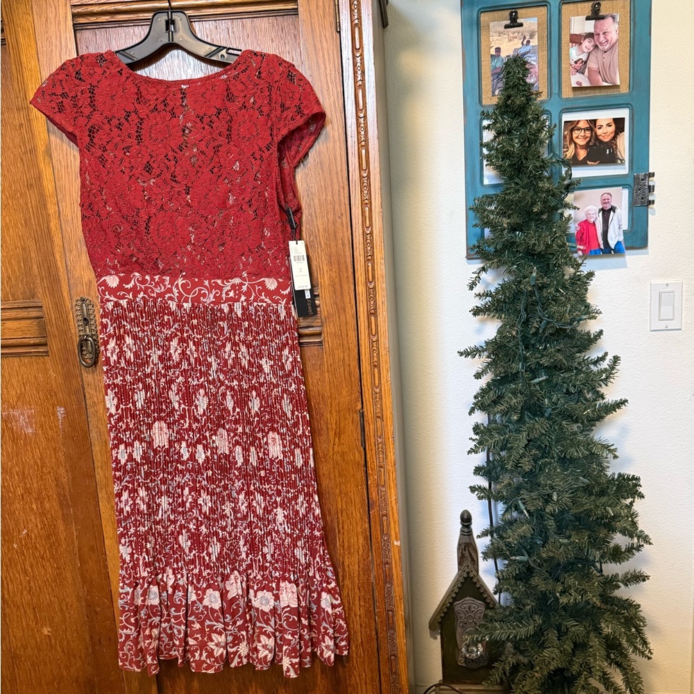 Tracy Reese Red and White Lace Midi Dress